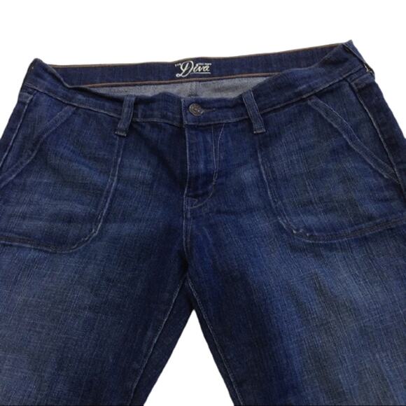 OLD NAVY Diva Cuffed Distressed Denim Ankle Jeans Size 10 Regular Low Rise - Picture 2 of 7